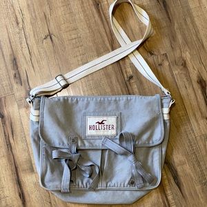 Hollister shoulder bag